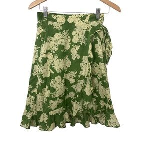 Banana Republic Floral Wrap Skirt Ruffle Hem Green Beige Sz 0 Cotton
